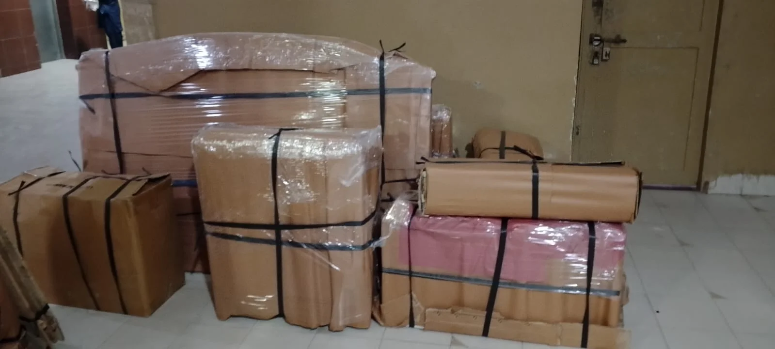 Professional Movers and Packers Saddar Karachi | Mazdawala 1 Complete Packing Services
